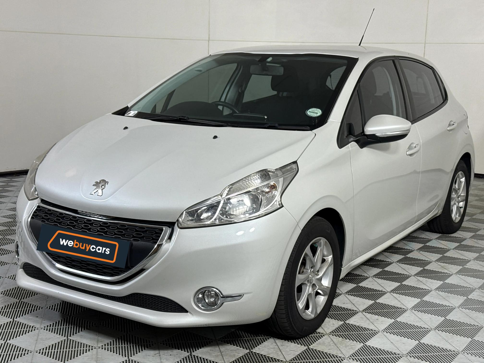 Used 2014 Peugeot 208 5-door 1.2 Active