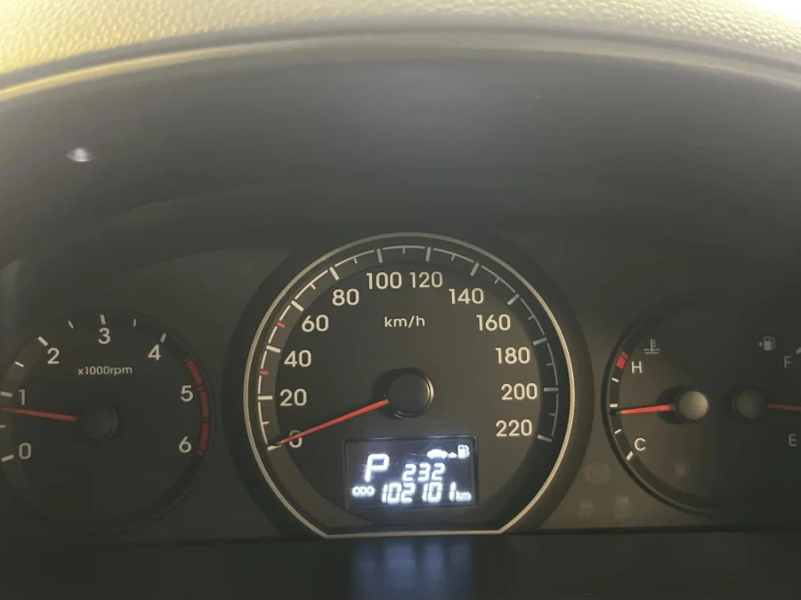 Used 2017 Hyundai H-1 2.5VGTi bus Elite 9-seater - WeBuyCars Montana