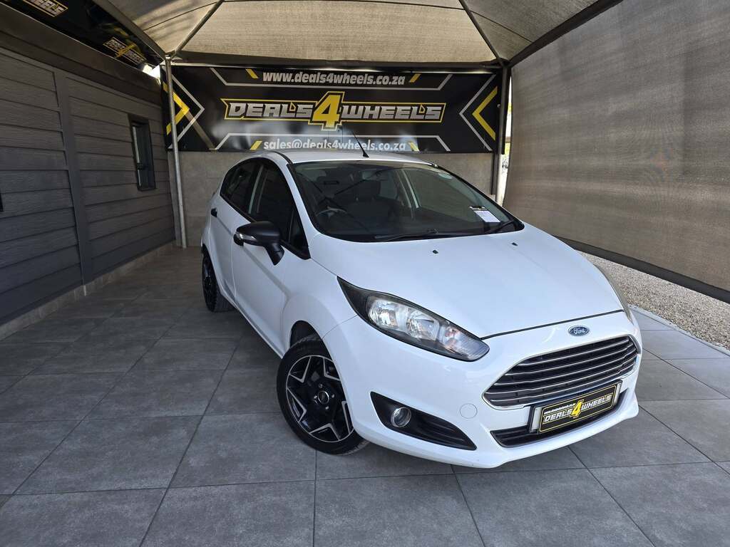 Used 2015 Ford Fiesta 5-door 1.4 Ambiente