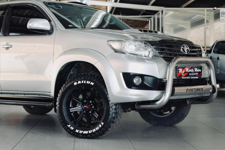 Used 2014 Toyota Fortuner 3.0D-4D 4x4 Limited auto - Midcity Motors Klerksdorp