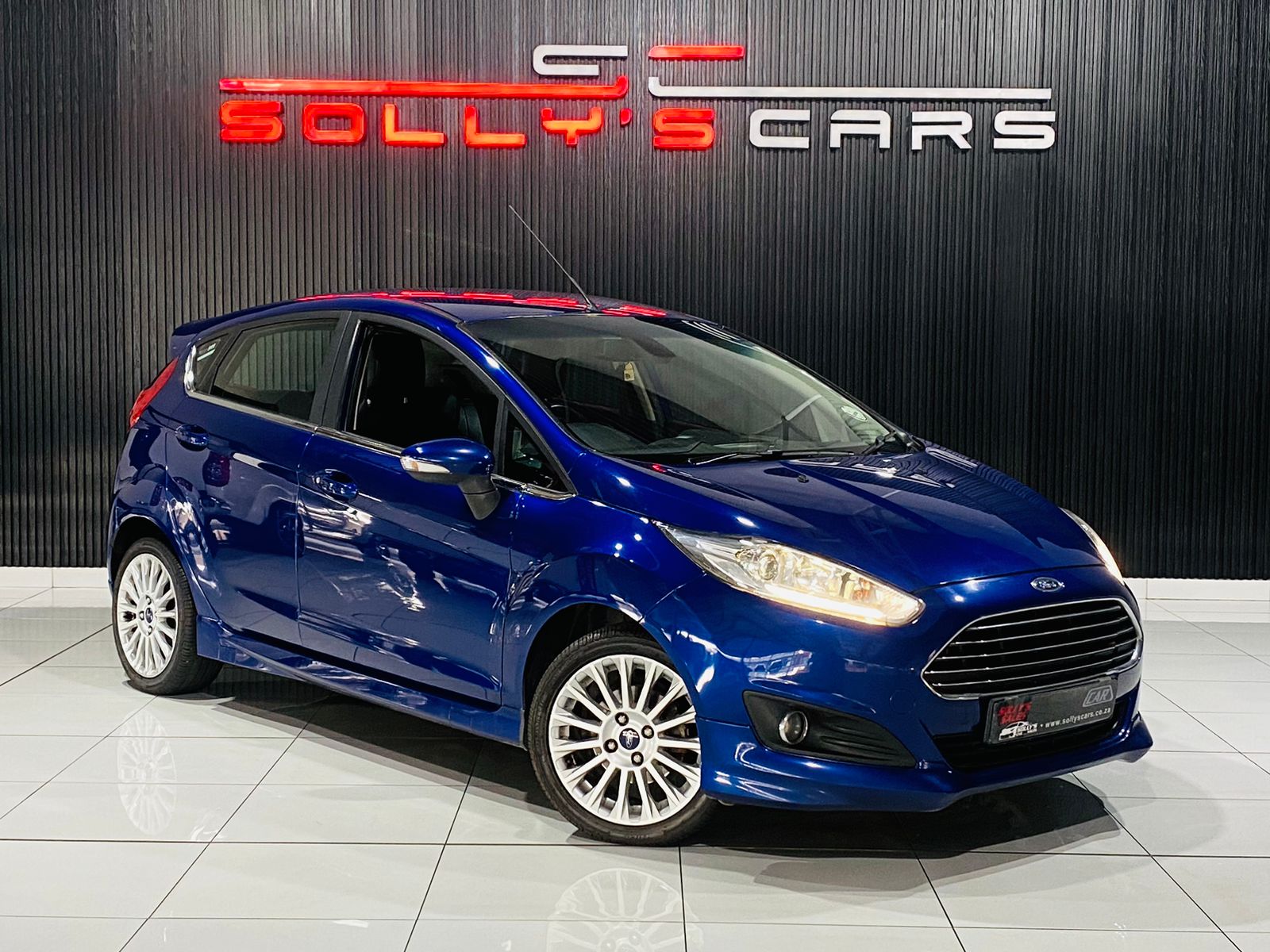 Used 2016 Ford Fiesta 5-door 1.0T Titanium