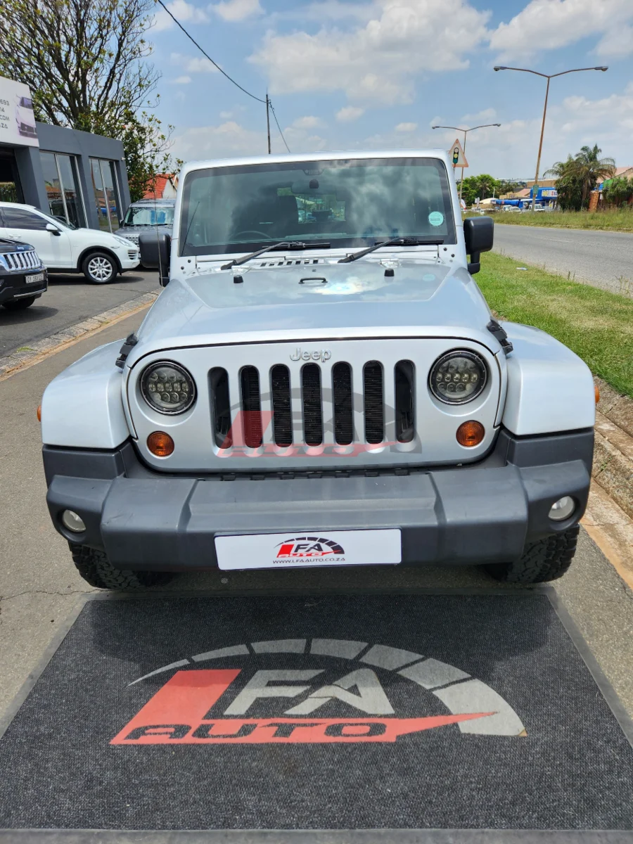 Used 2011 Jeep Wrangler 3.8L Sahara - LFA Auto Used 2011 Jeep Wrangler 3.8L Sahara - LFA Auto