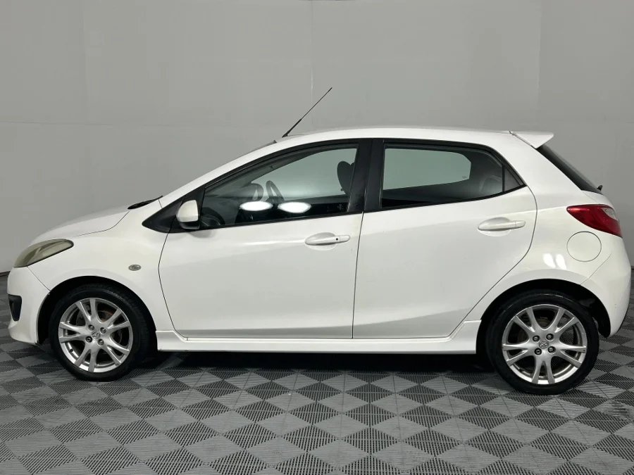 Used 2009 Mazda Mazda2 hatch 1.5 Individual - WeBuyCars Richmond