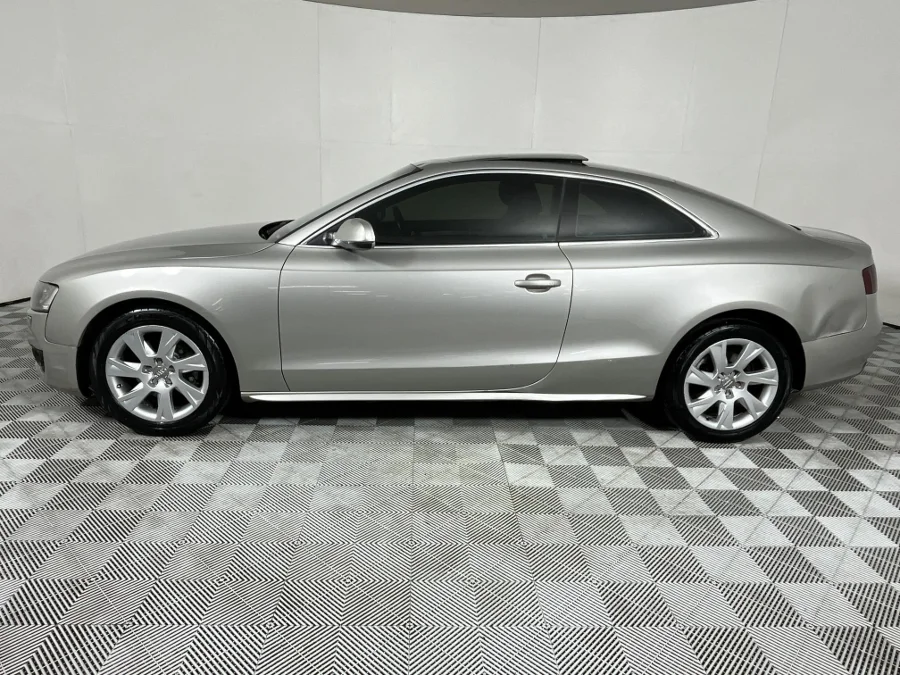Used 2010 Audi A5 coupe 2.0T auto - WeBuyCars The Dome