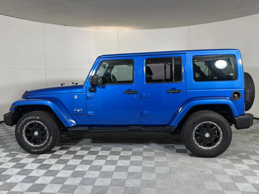 Used 2016 Jeep Wrangler Unlimited Sahara 3.6L 75th Anniversary Edition - WeBuyCars Midstream