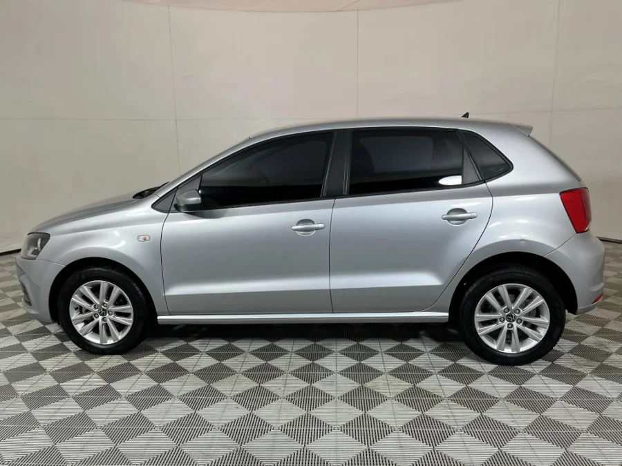 Used 2024 Volkswagen Polo Vivo hatch 1.4 Trendline - WeBuyCars JHB South