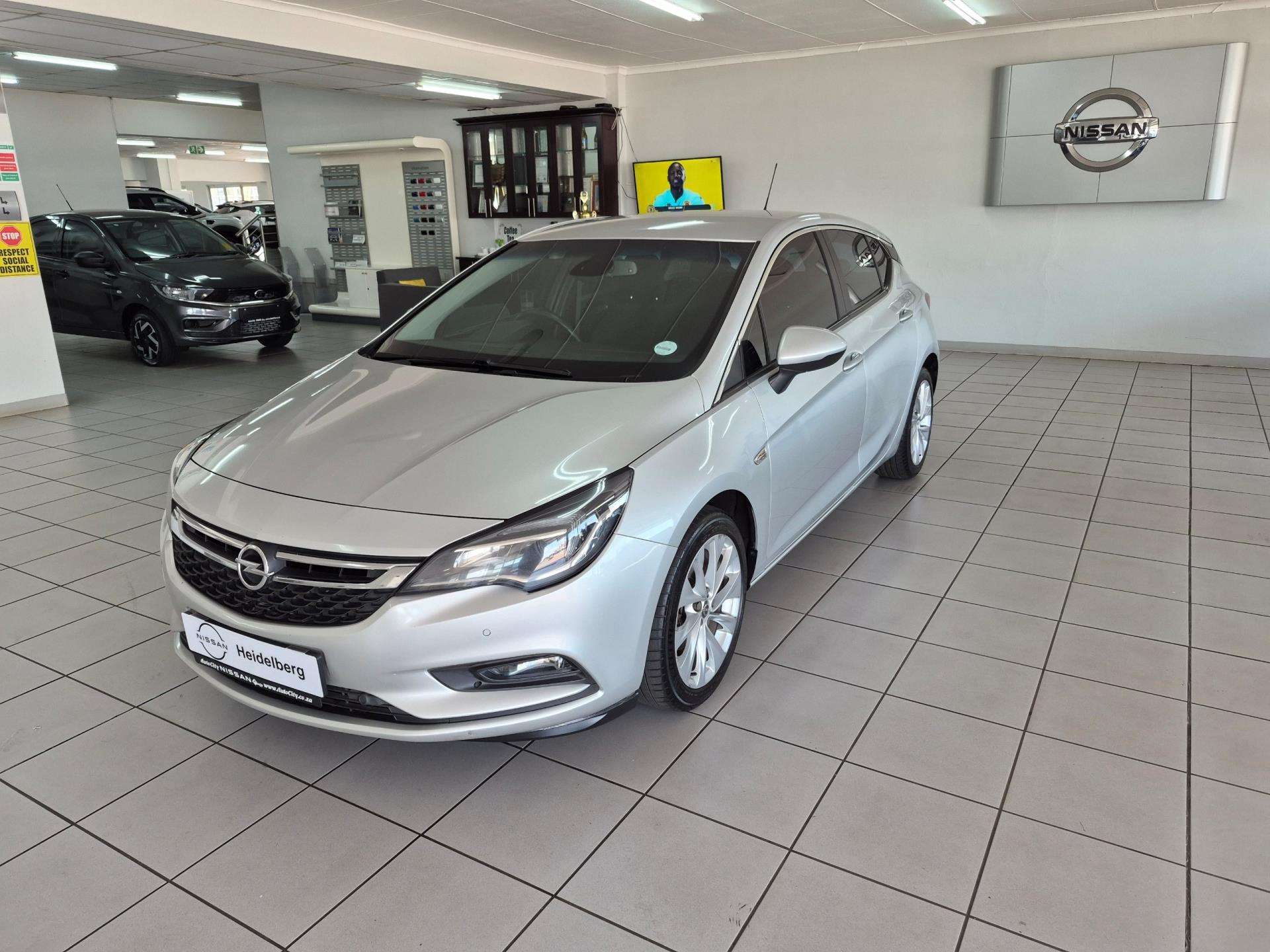 Used 2018 Opel Astra hatch 1.0T Enjoy