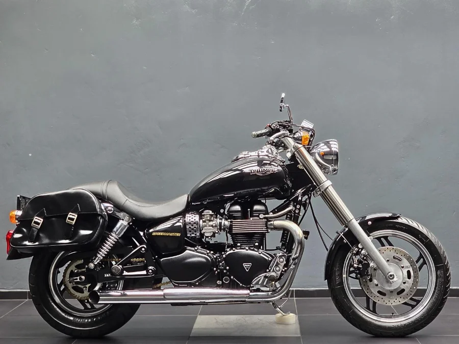 Used 2009 Triumph SPEEDMASTER 865 EFi - Bikeshop Boksburg