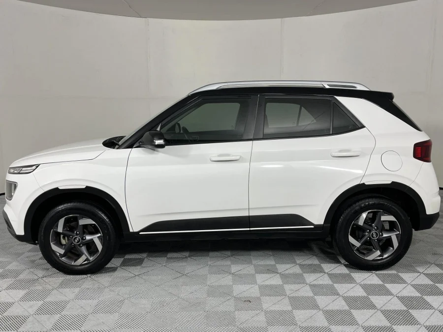 Used 2022 Hyundai Venue 1.0T Fluid - WeBuyCars The Dome