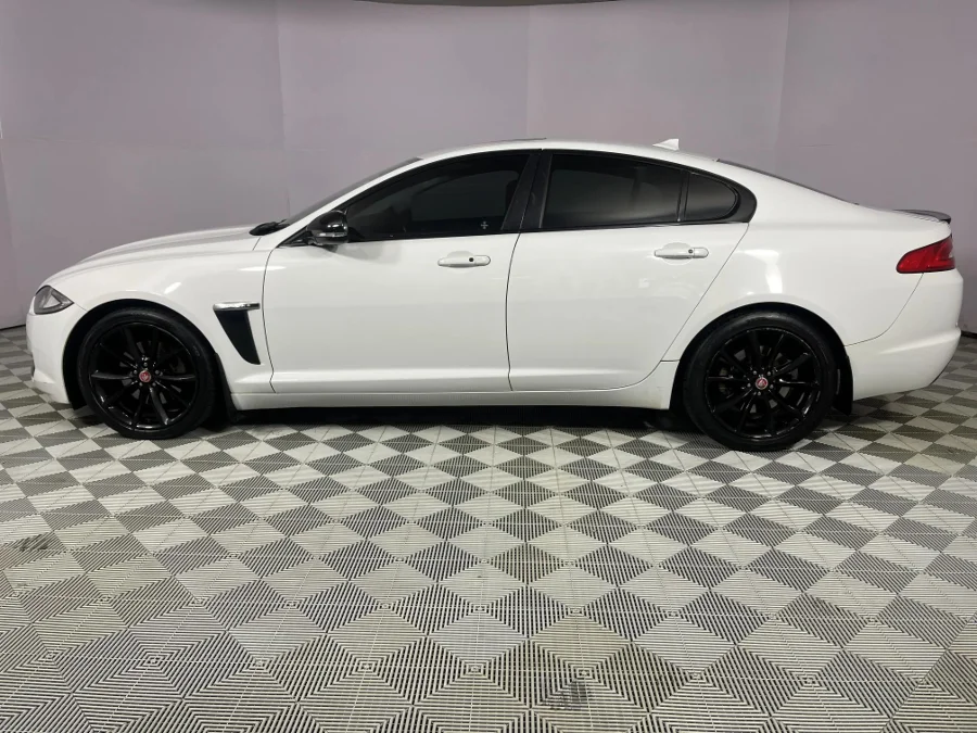 Used 2016 Jaguar XF 2.2D Premium Luxury - WeBuyCars Silverlakes