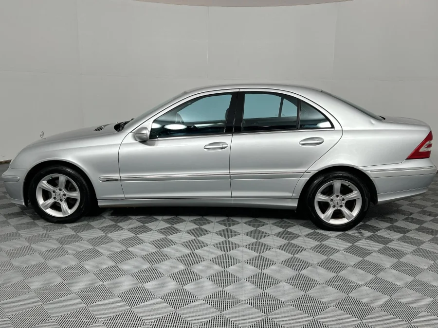 Used 2006 Mercedes-Benz C-Class C180 Kompressor Avantgarde Touchshift - WeBuyCars Richmond