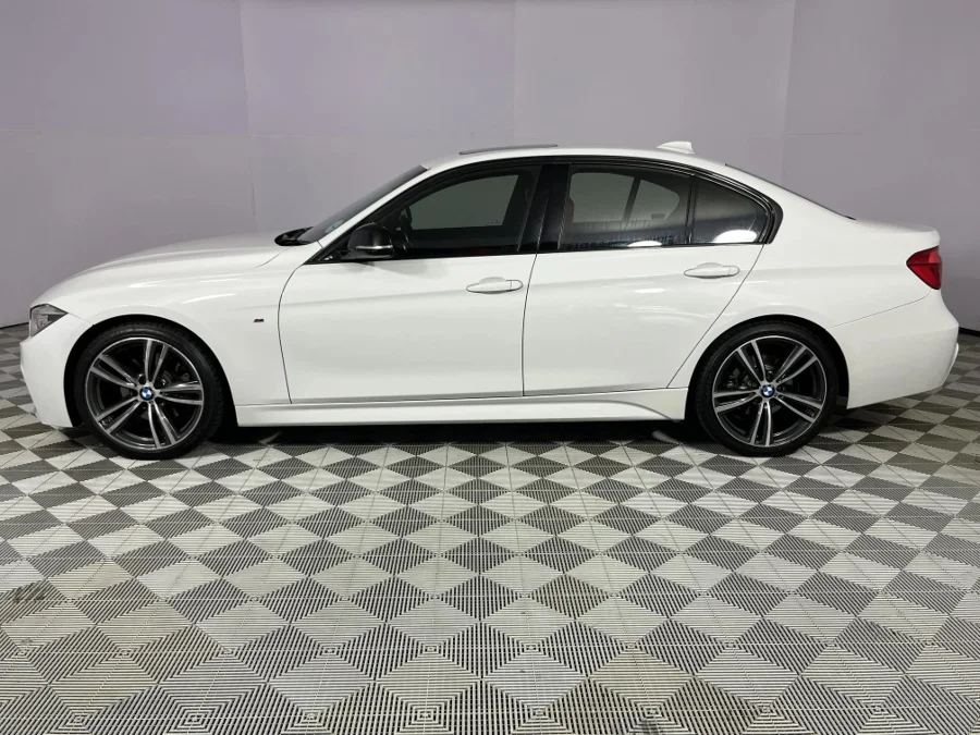 Used 2016 BMW 3 Series 330i M Sport sports-auto - WeBuyCars Durban Used 2016 BMW 3 Series 330i M Sport sports-auto - WeBuyCars Durban