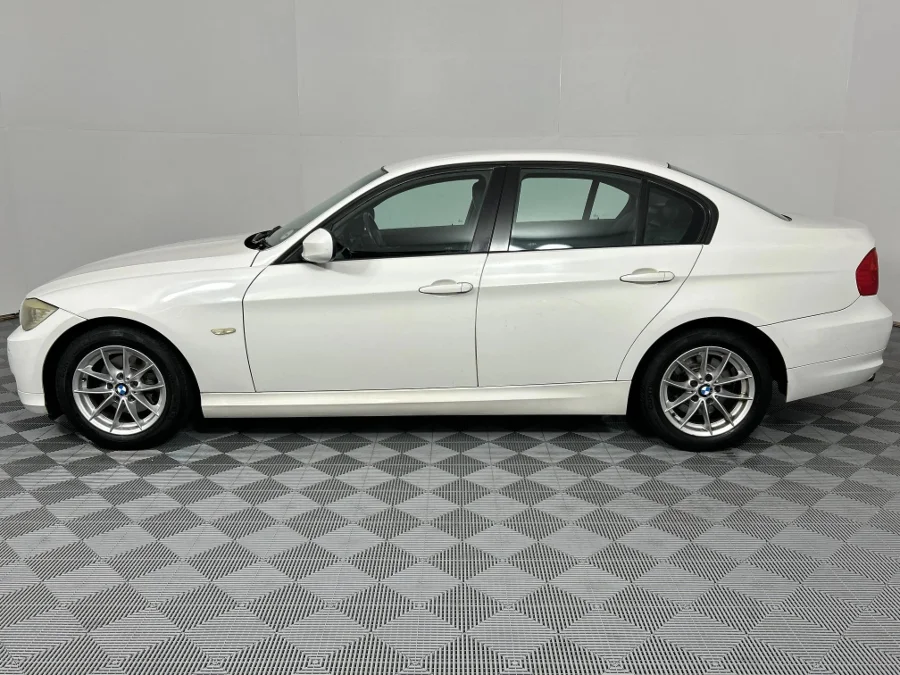 Used 2009 BMW 3 Series 320i auto - WeBuyCars Lansdowne