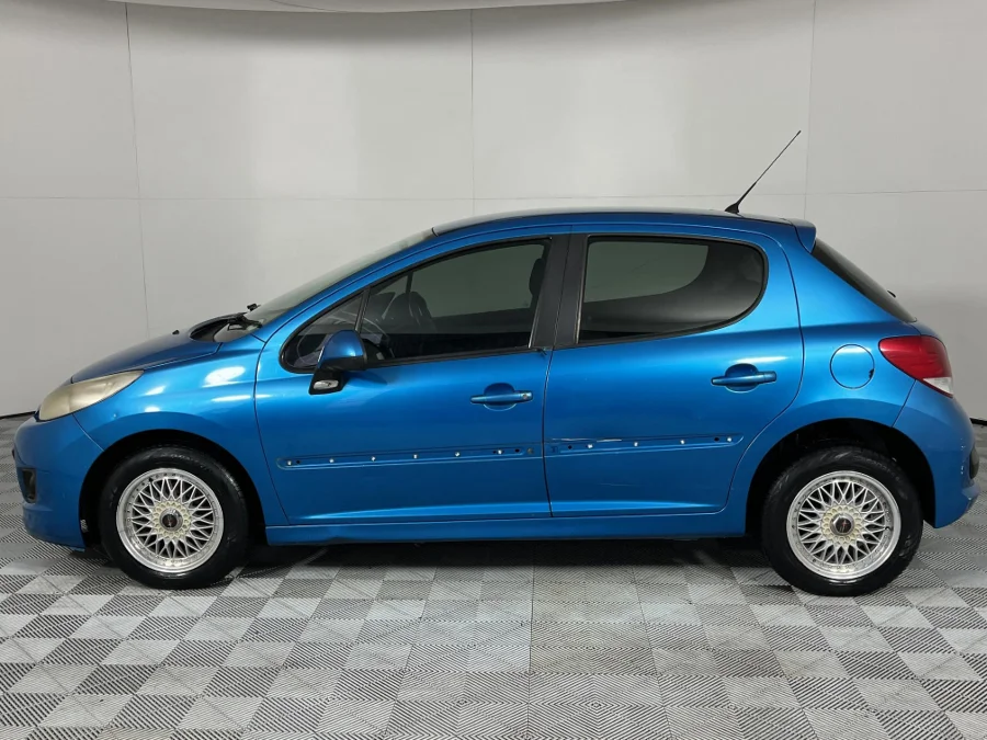Used 2012 Peugeot 207 1.4 Pop Art - WeBuyCars Mbombela
