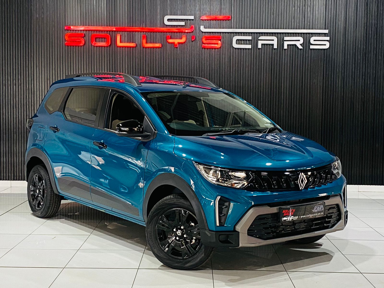 Used 2026 Renault Triber 1.0 Techno