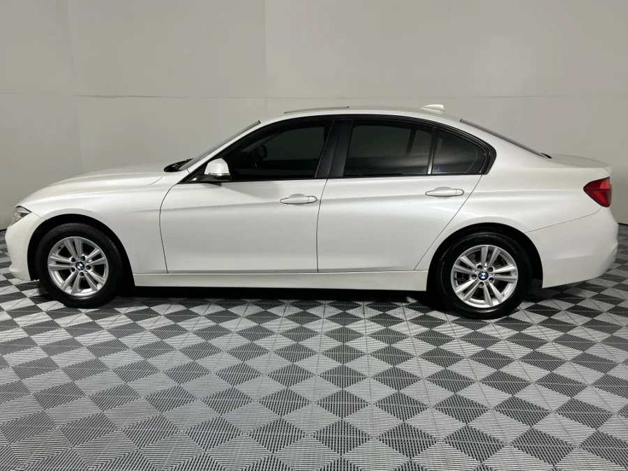 Used 2017 BMW 3 Series 318i - WeBuyCars Germiston