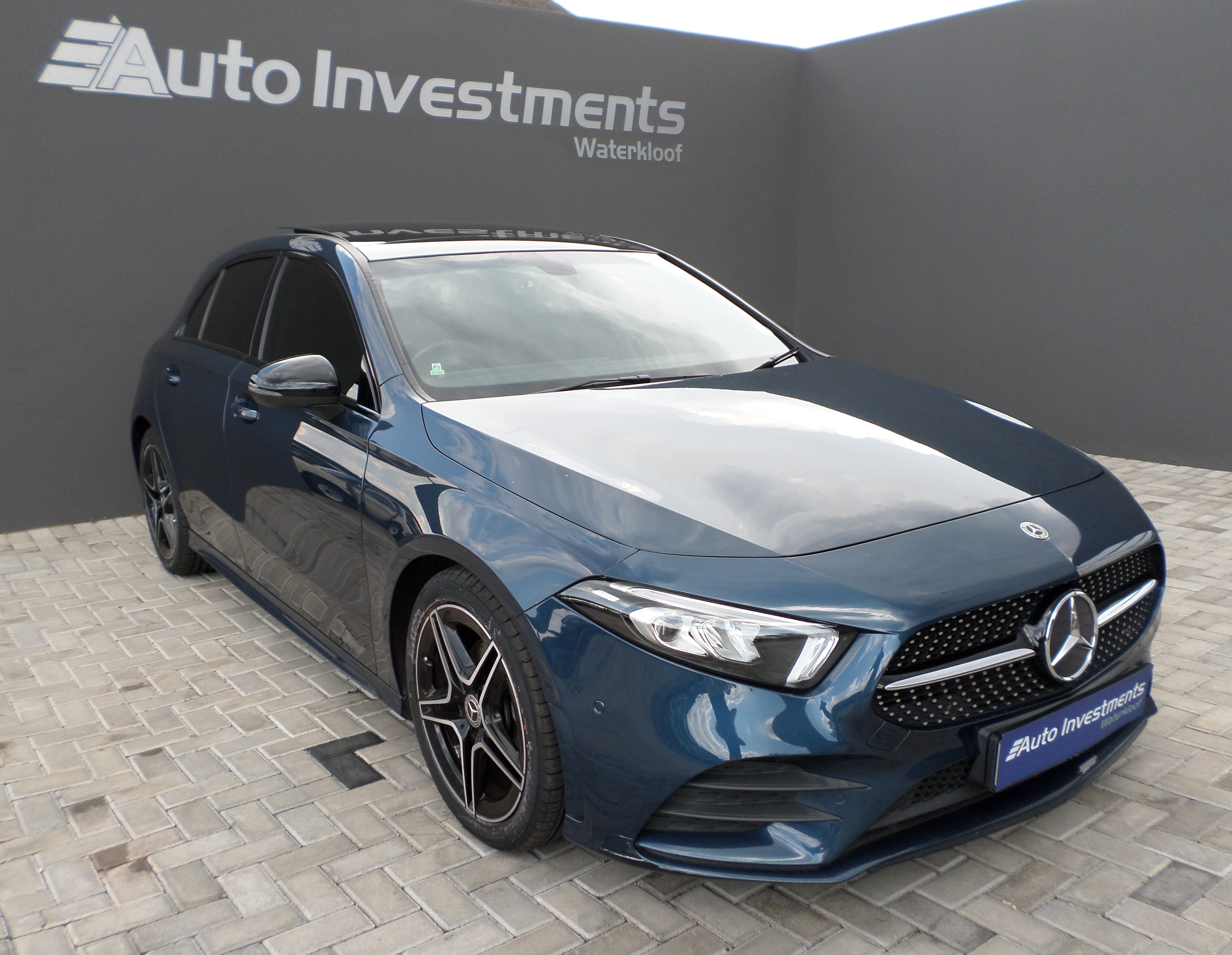 New 2021 Mercedes-Benz A-Class A200 AMG Line auto