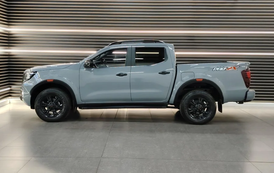 Used 2022 Nissan Navara 2.5DDTi double cab Pro-2X - BOTHA AND DEYSEL EXECUTIVE MOTORS