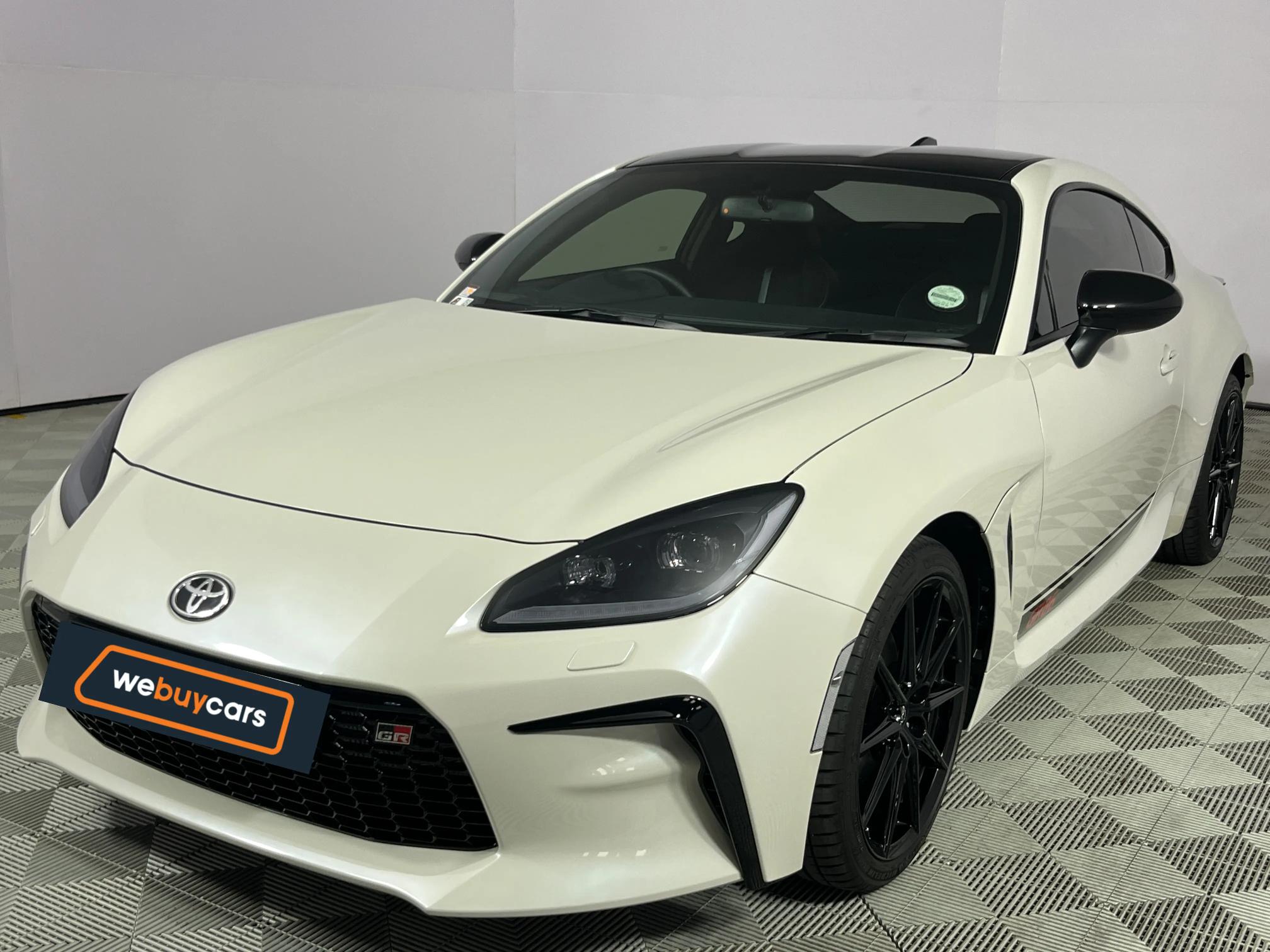 Used 2024 Toyota GR86 2.4 manual