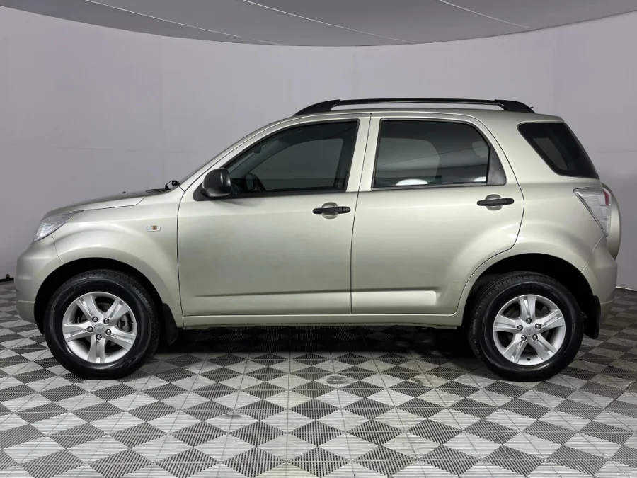 Used 2015 Daihatsu Terios 1.5 Diva Deluxe - WeBuyCars Lansdowne