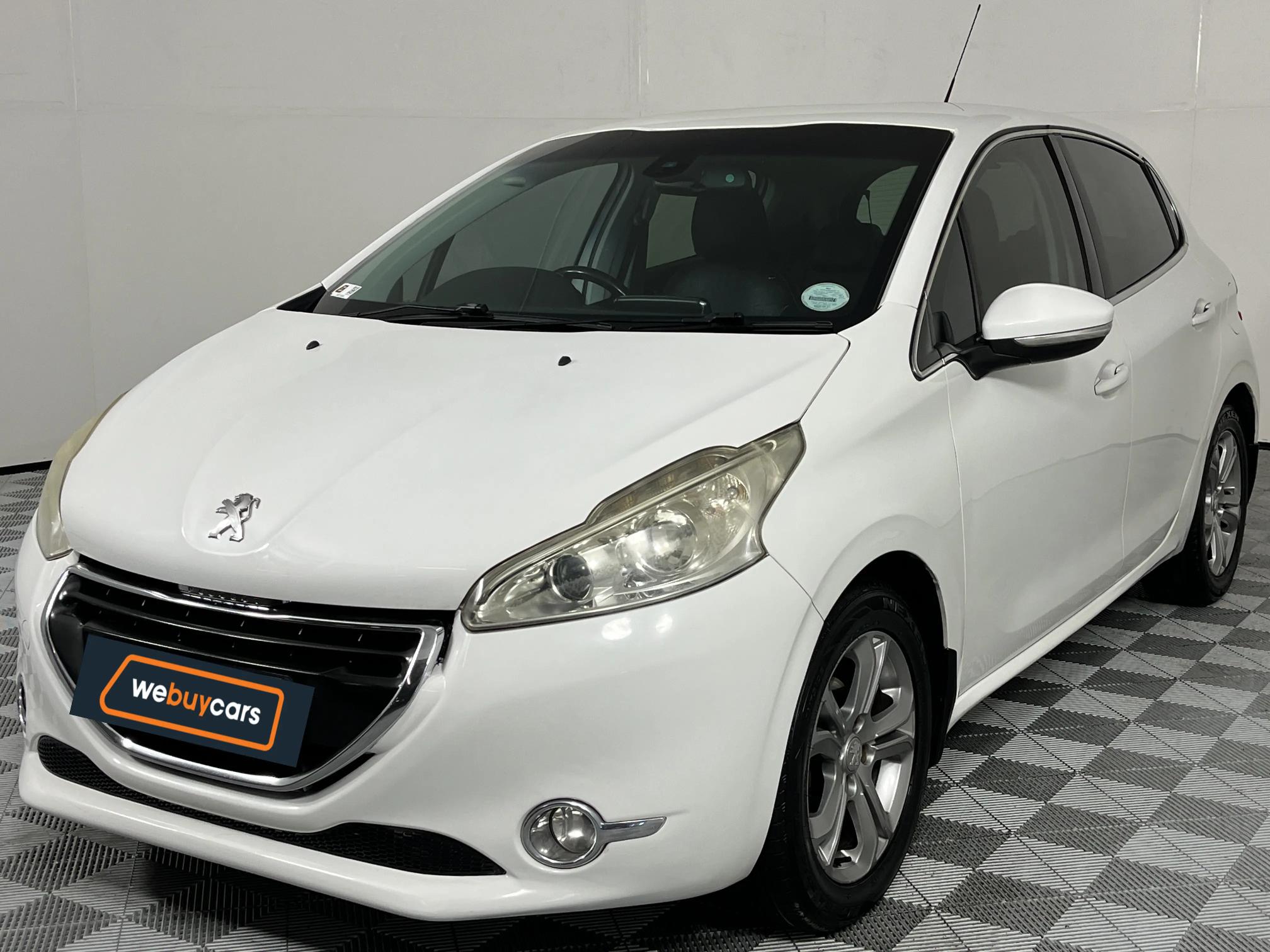 Used 2015 Peugeot 208 5-door 1.6 Allure auto