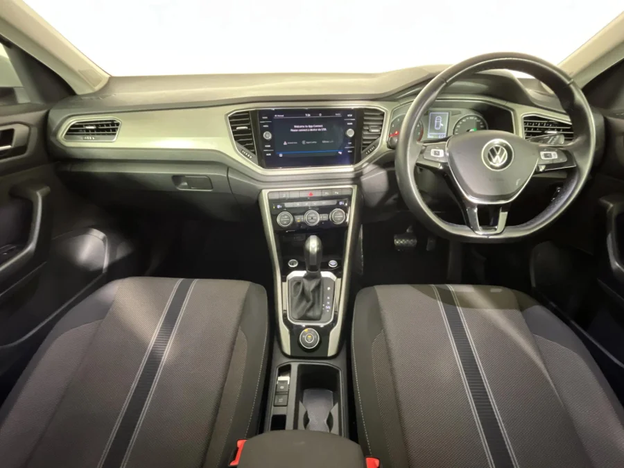 Used 2021 Volkswagen T-Roc 2.0TSI 140kW 4Motion Design - WeBuyCars The Dome