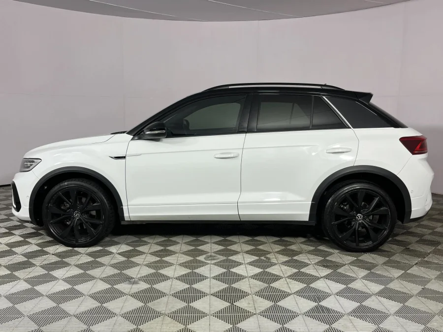 Used 2025 Volkswagen T-Roc 2.0TSI 4Motion R-Line - WeBuyCars Lansdowne