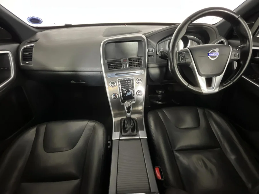 Used 2016 Volvo XC60 D4 Momentum - WeBuyCars Silverlakes