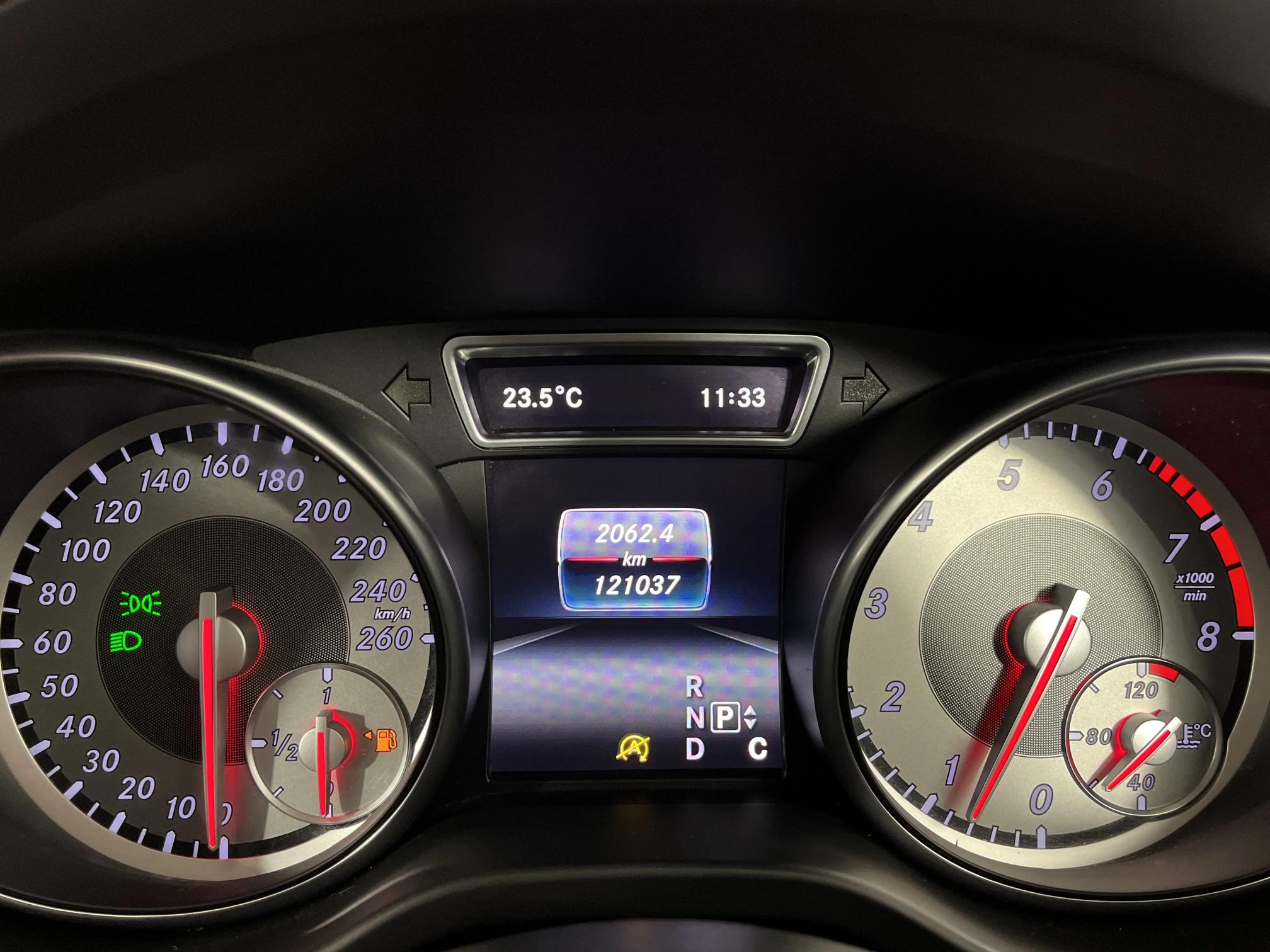 Used 2016 Mercedes-Benz CLA 200 auto