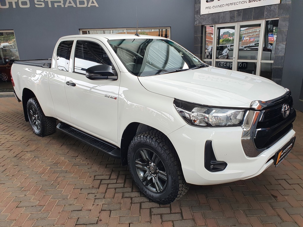 Used 2021 Toyota Hilux 2.4GD-6 Xtra cab Raider manual