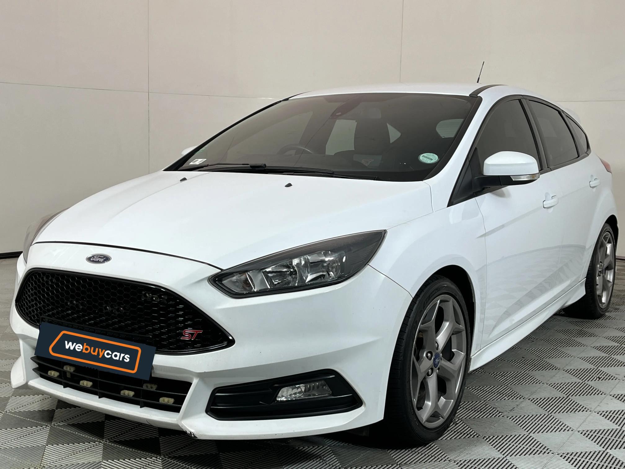 Used 2016 Ford Focus ST 1
