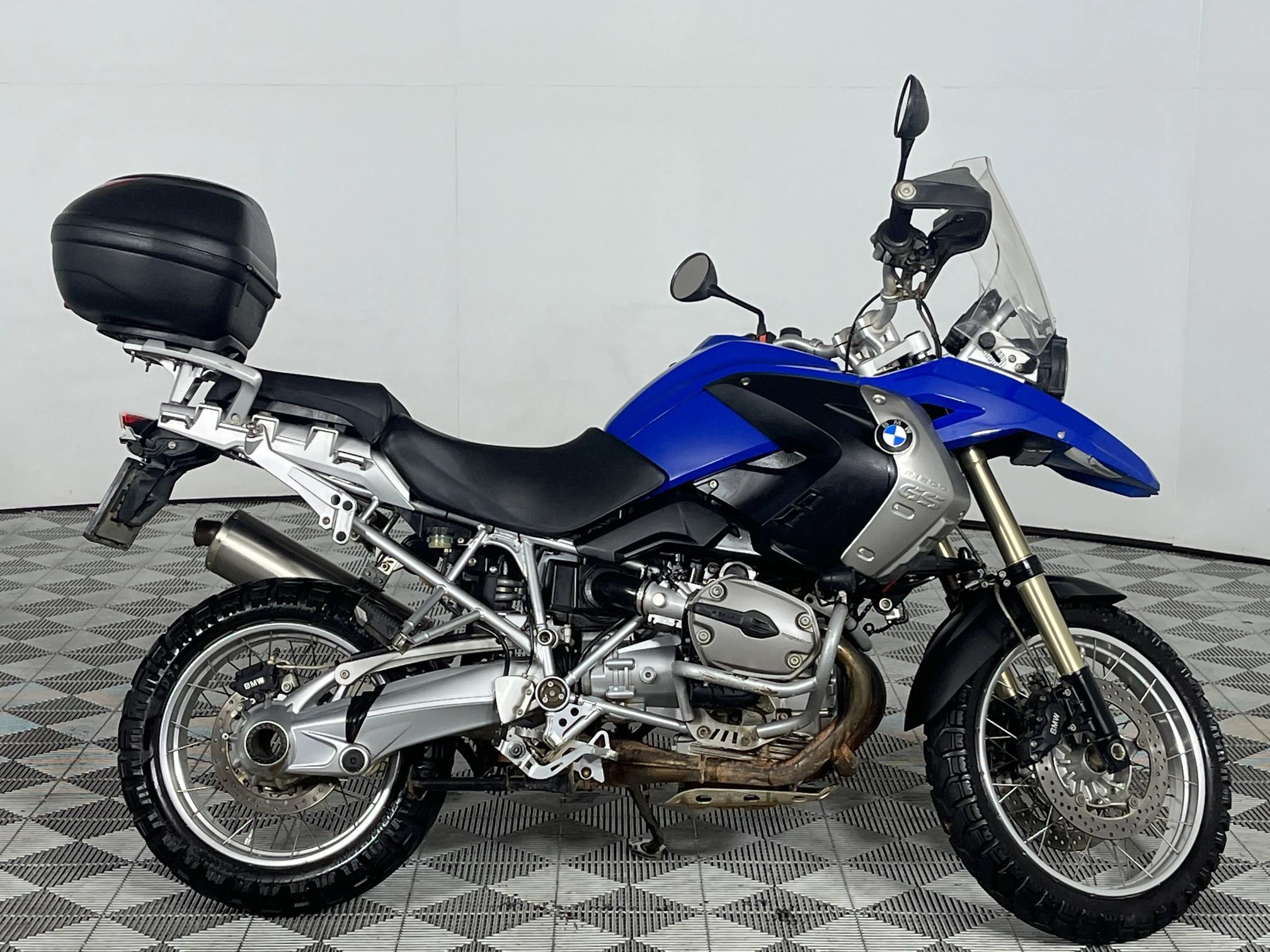 Used 2010 BMW R Series R 1200 R ABS H/grips