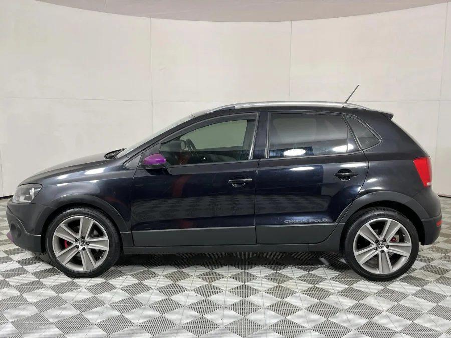 Used 2010 Volkswagen Cross Polo 1.6TDI Comfortline Urban Ice - WeBuyCars JHB South