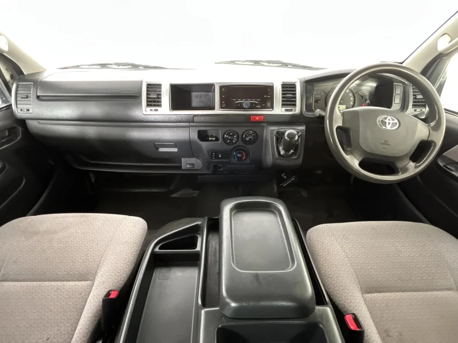 Used 2016 Toyota Quantum 2.5D-4D GL 10-seater bus - WeBuyCars Mbombela