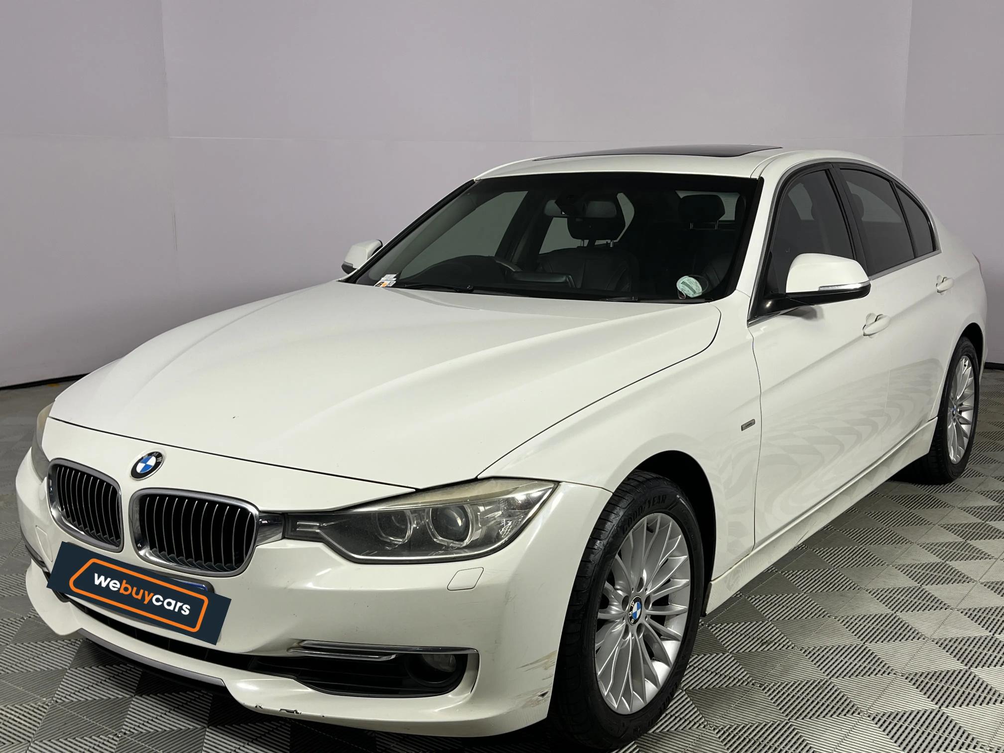 Used 2013 BMW 3 Series 320i Luxury sports-auto