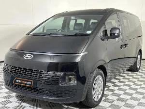 Used 2022 Hyundai Staria 2.2D Executive 9-seater