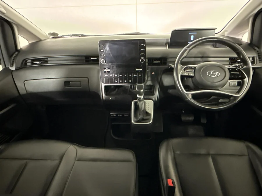 Used 2022 Hyundai Staria 2.2D Executive 9-seater - WeBuyCars Midstream