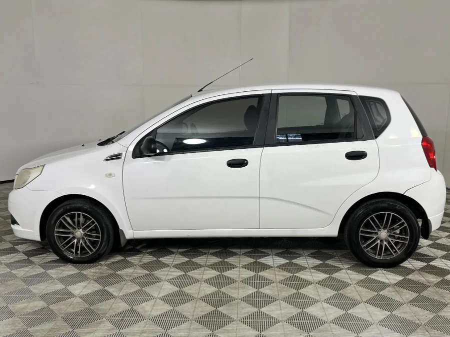 Used 2009 Chevrolet Aveo hatch 1.6 L - WeBuyCars George
