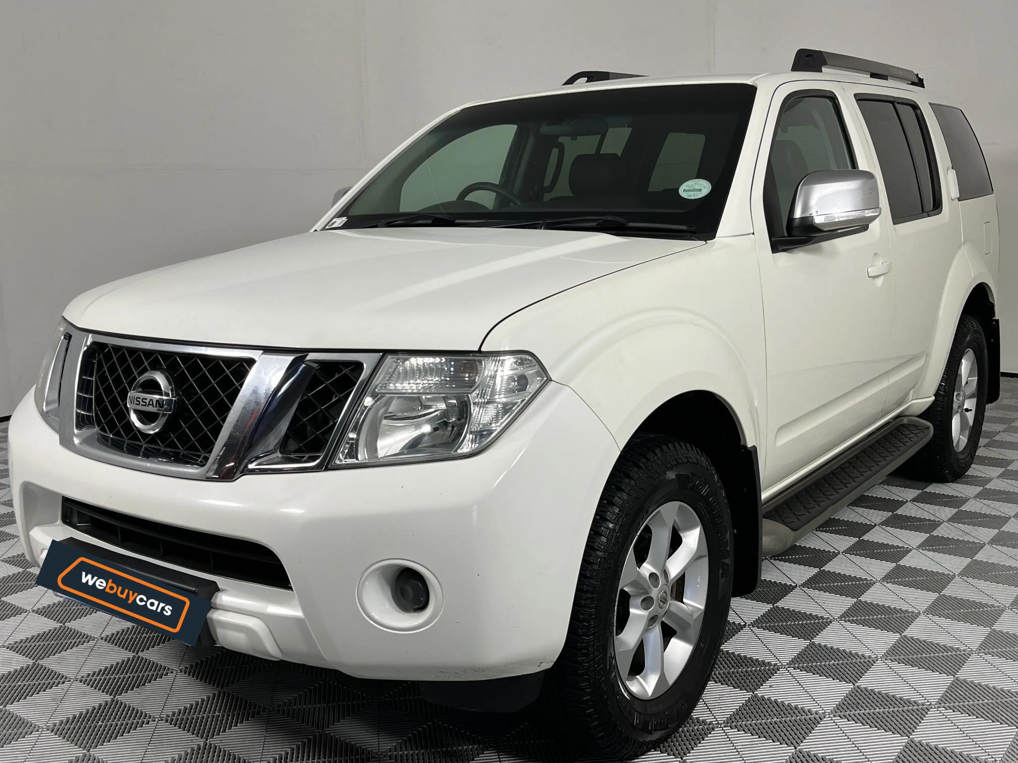 Used 2014 Nissan Pathfinder 2.5dCi SE auto