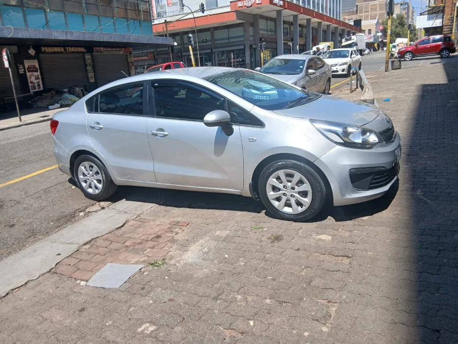 Used 2016 Kia Rio sedan 1.2 - Andy Auto
