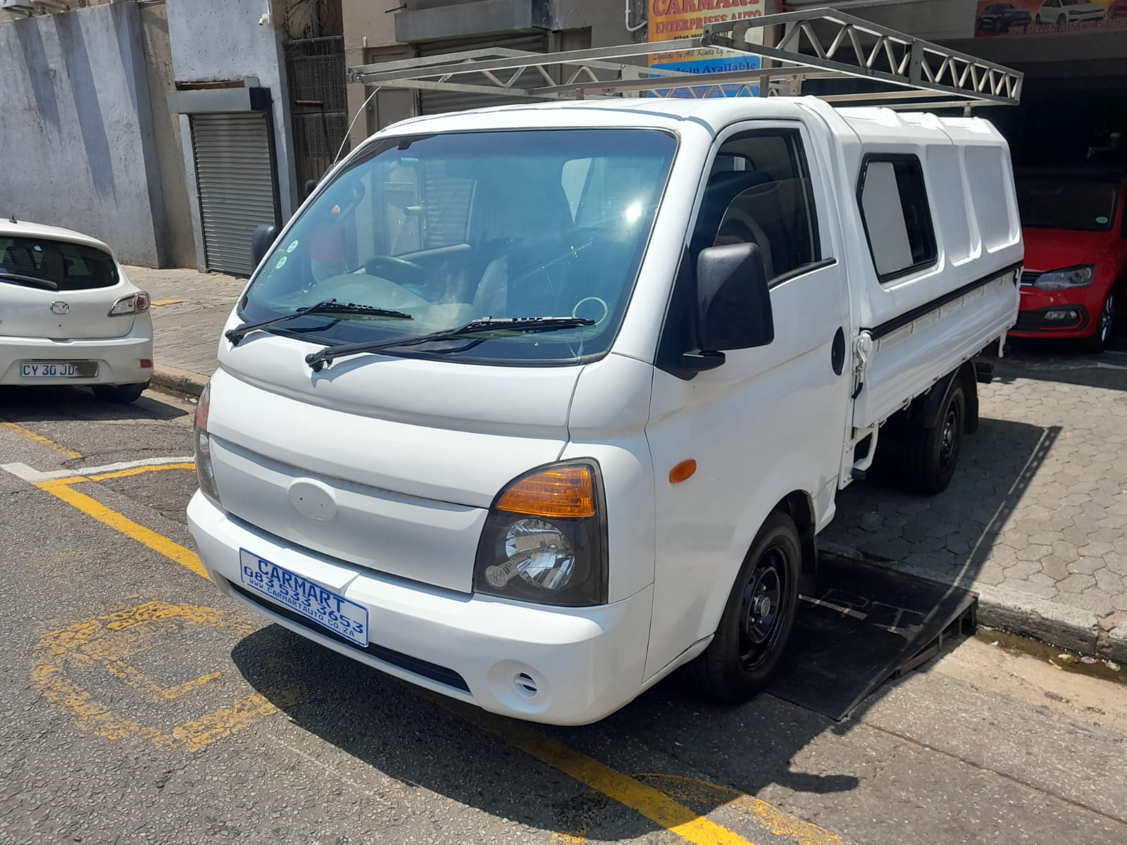 Used 2011 Hyundai H-100 Bakkie 2.6D chassis cab