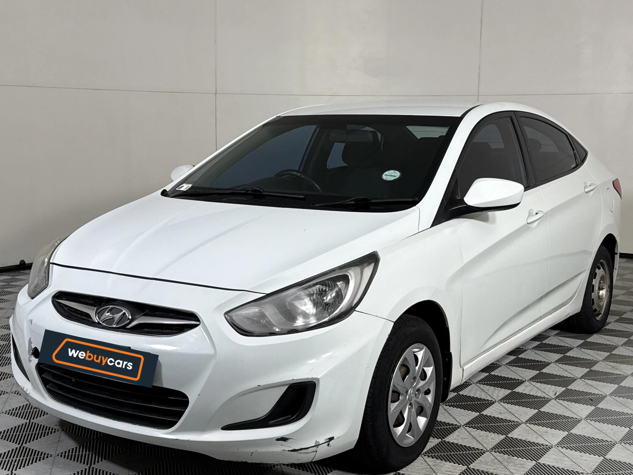 Used 2016 Hyundai Accent sedan 1.6 Fluid
