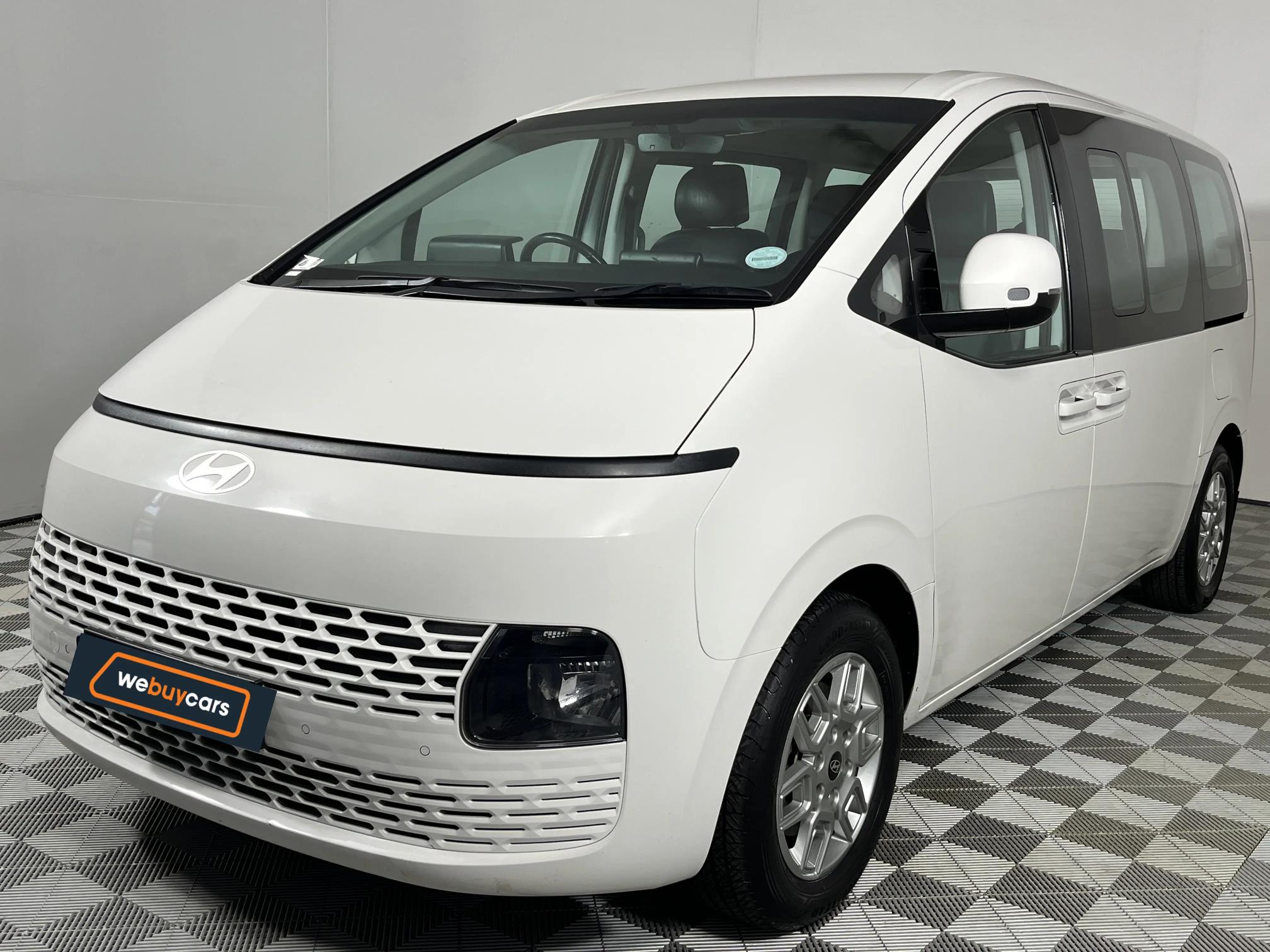 Used 2025 Hyundai Staria 2.2D Executive 9-seater