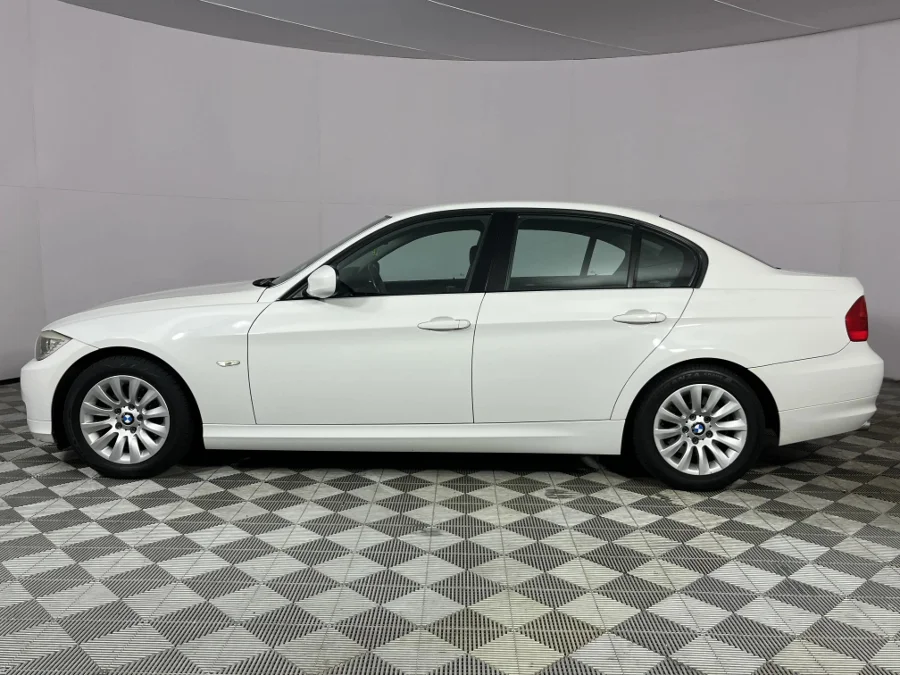 Used 2009 BMW 3 Series 320i auto - WeBuyCars Lansdowne