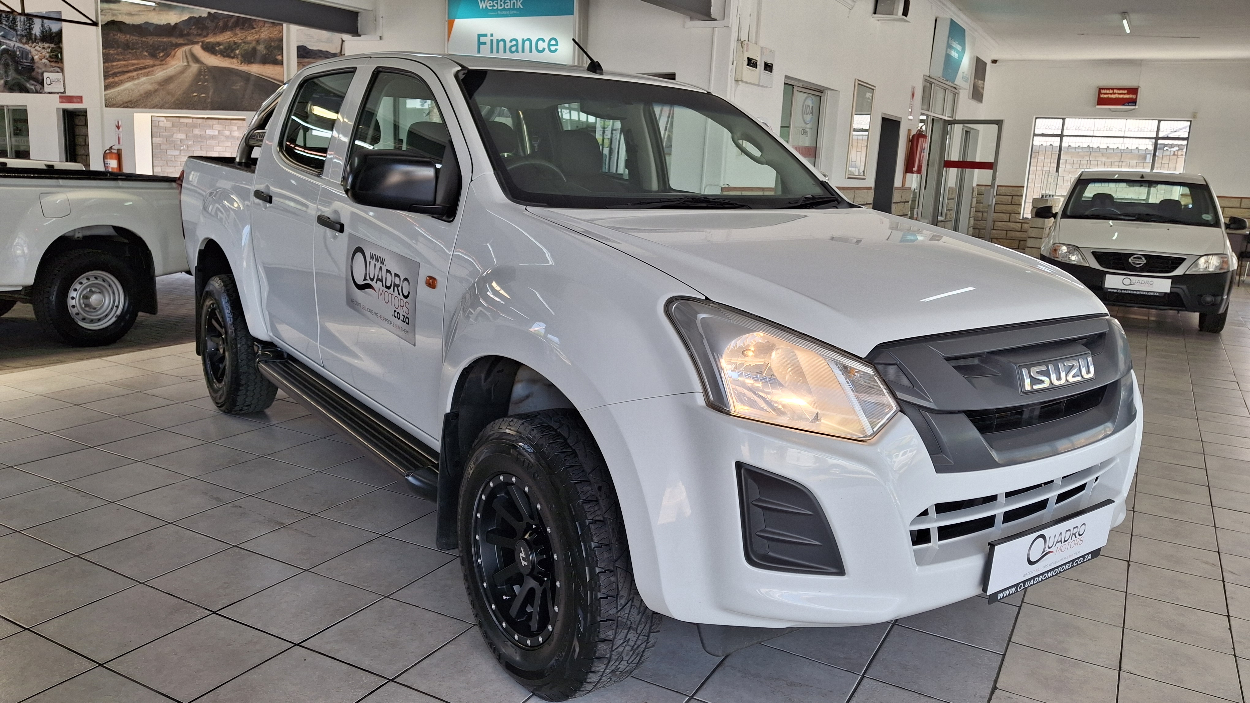 New 2021 Isuzu D-Max Gen 6 250 double cab Hi-Ride manual