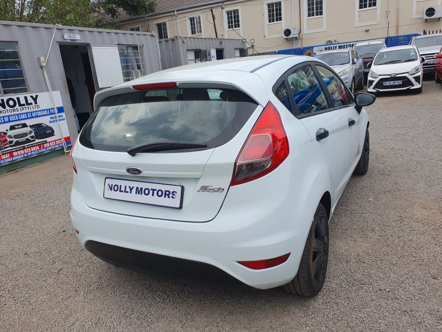 Used 2015 Ford Fiesta 5-door 1.4 Ambiente - Nolly Motors