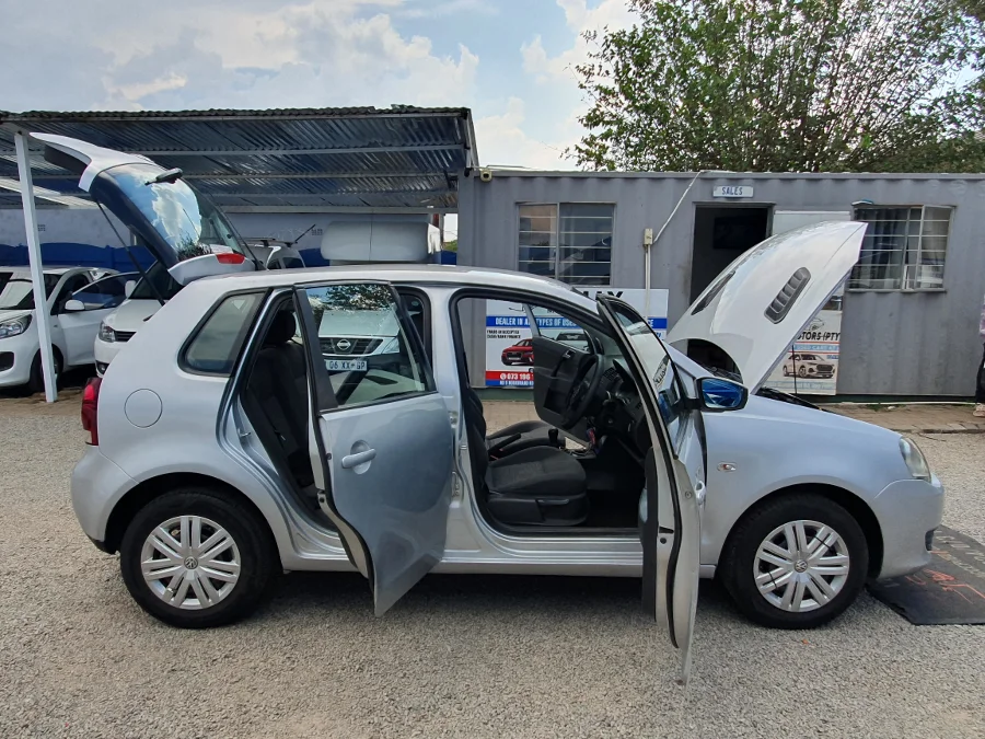 Used 2017 Volkswagen Polo Vivo 5-door 1.4 Trendline - Nolly Motors