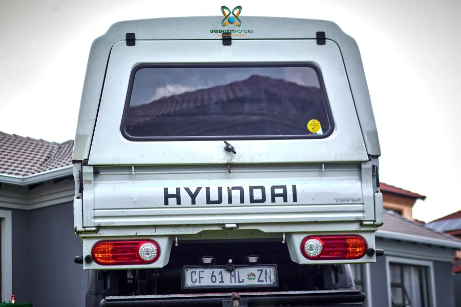 Used 2021 Hyundai H-100 Bakkie 2.6D tipper - Khensani Imports And Exports