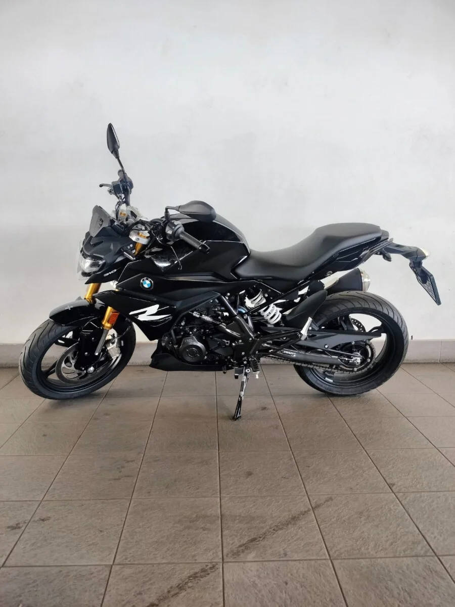 Used 2025 BMW G310 R COSMIC BLACK - BMW Motorrad West Rand