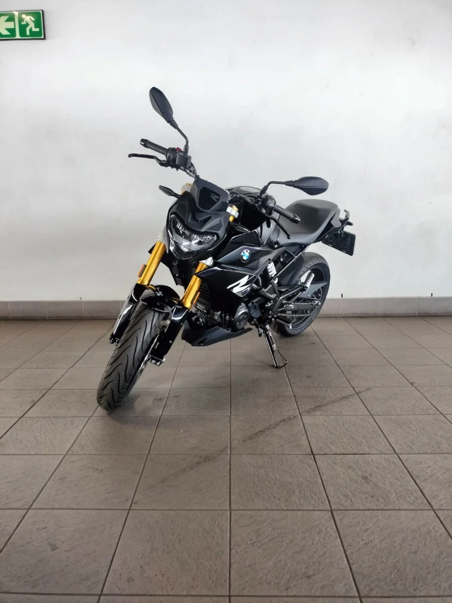 Used 2025 BMW G310 R COSMIC BLACK - BMW Motorrad West Rand